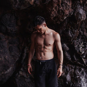 Meet your Posher, Elihú